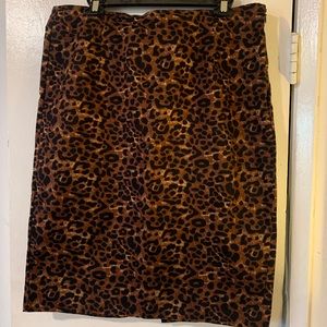Old Navy Animal Print Skirt Size 14